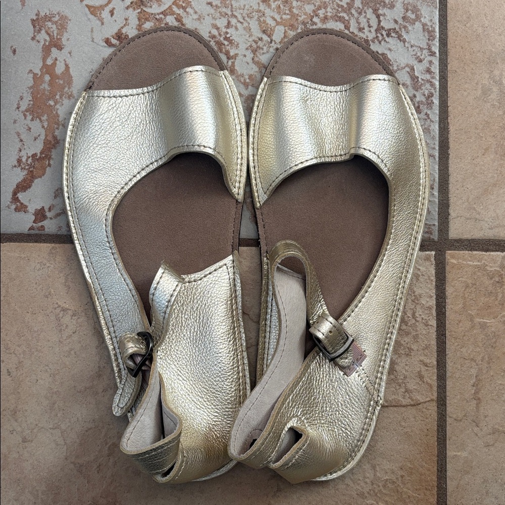 BNWT Softstar Solstice 11Wide Shiny Platinum - Picture 4 of 4
